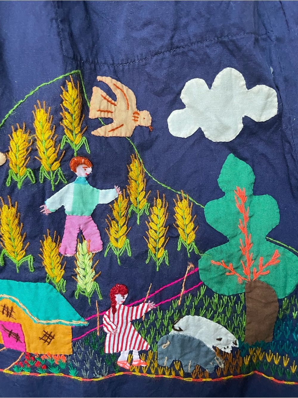 Vintage Folkloric Embroidered And Appliquéd Skirt - Picture 7 of 9